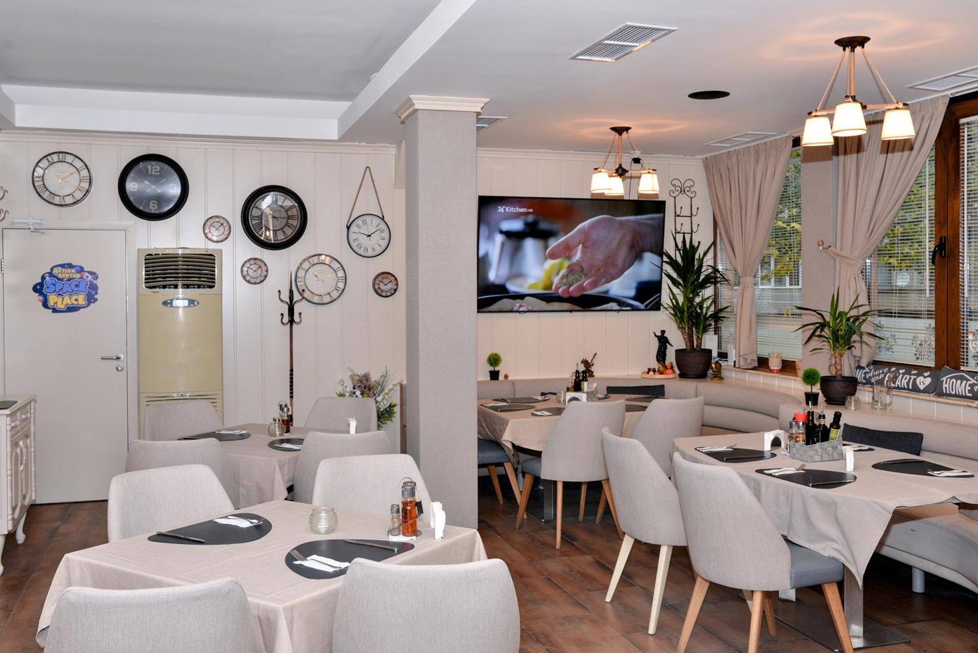 Hotel Cosmos Ruse